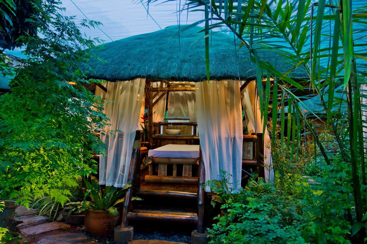 Oyo 678 Blessie'S Bed And Breakfast 푸에르토프린세사 외부 사진